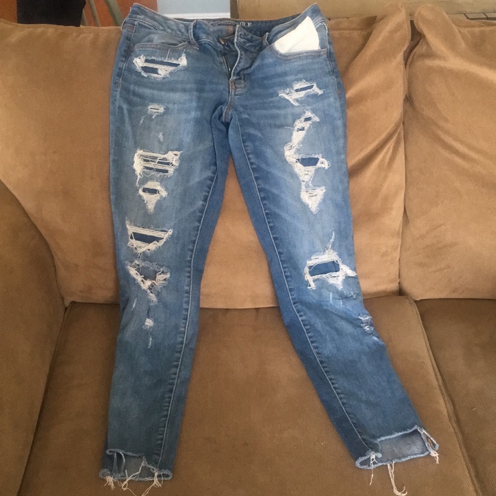 American Eagle Outfitters Ripped Jeans